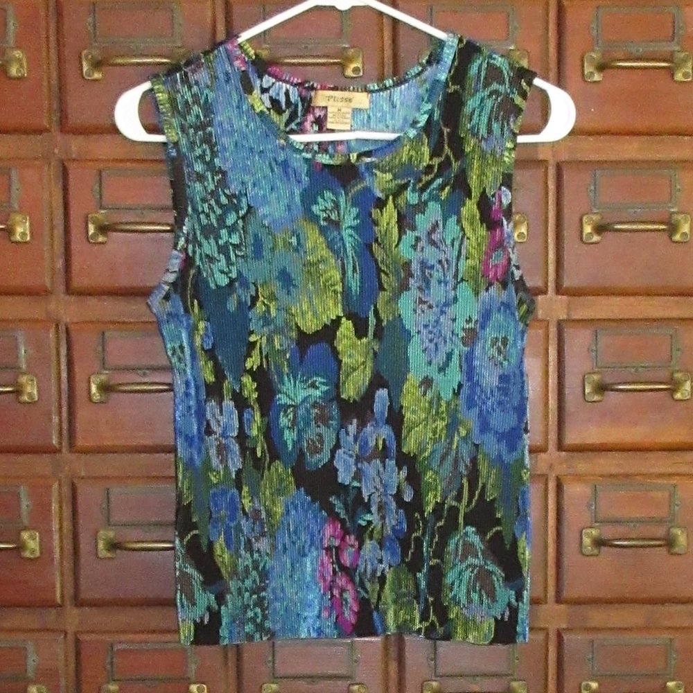Tropical Sleeveless Top Medium PLISSE